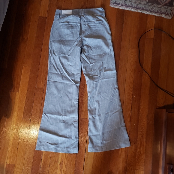 AE American eagle gray Stripe Stretch Low-Rise Flare Trouser - Picture 3 of 6